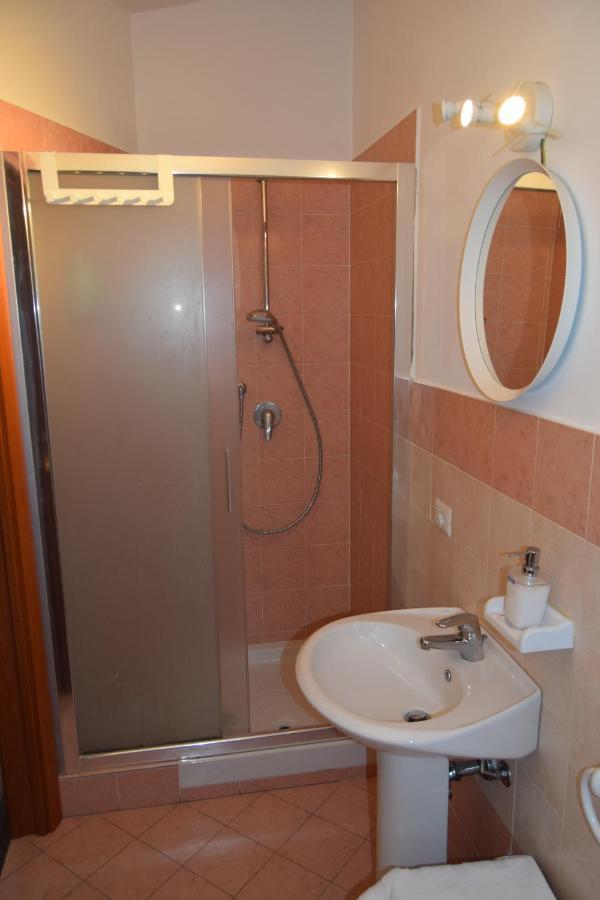 B&B Villa Lodigiana Brugherio Buitenkant foto
